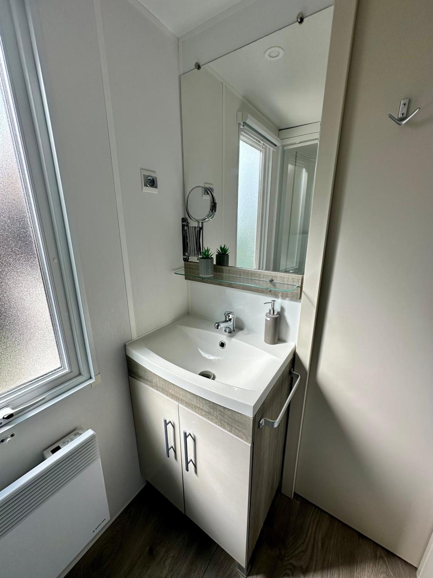 Mobil Home Happiness33 Dans Camping 5 Etoiles Acces Direct Plage Vendays Montalivet Exterior foto